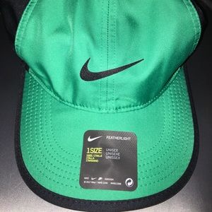 Nike Featherlight Dri-Fit hat